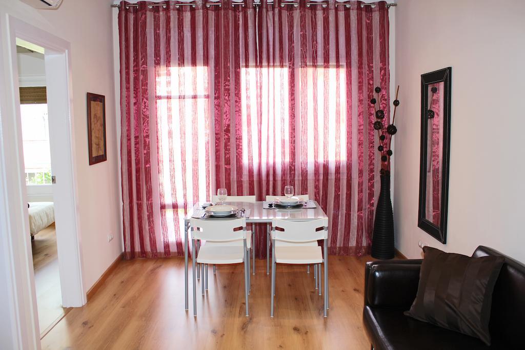 Classbedroom Gaudi Apartments バルセロナ 部屋 写真